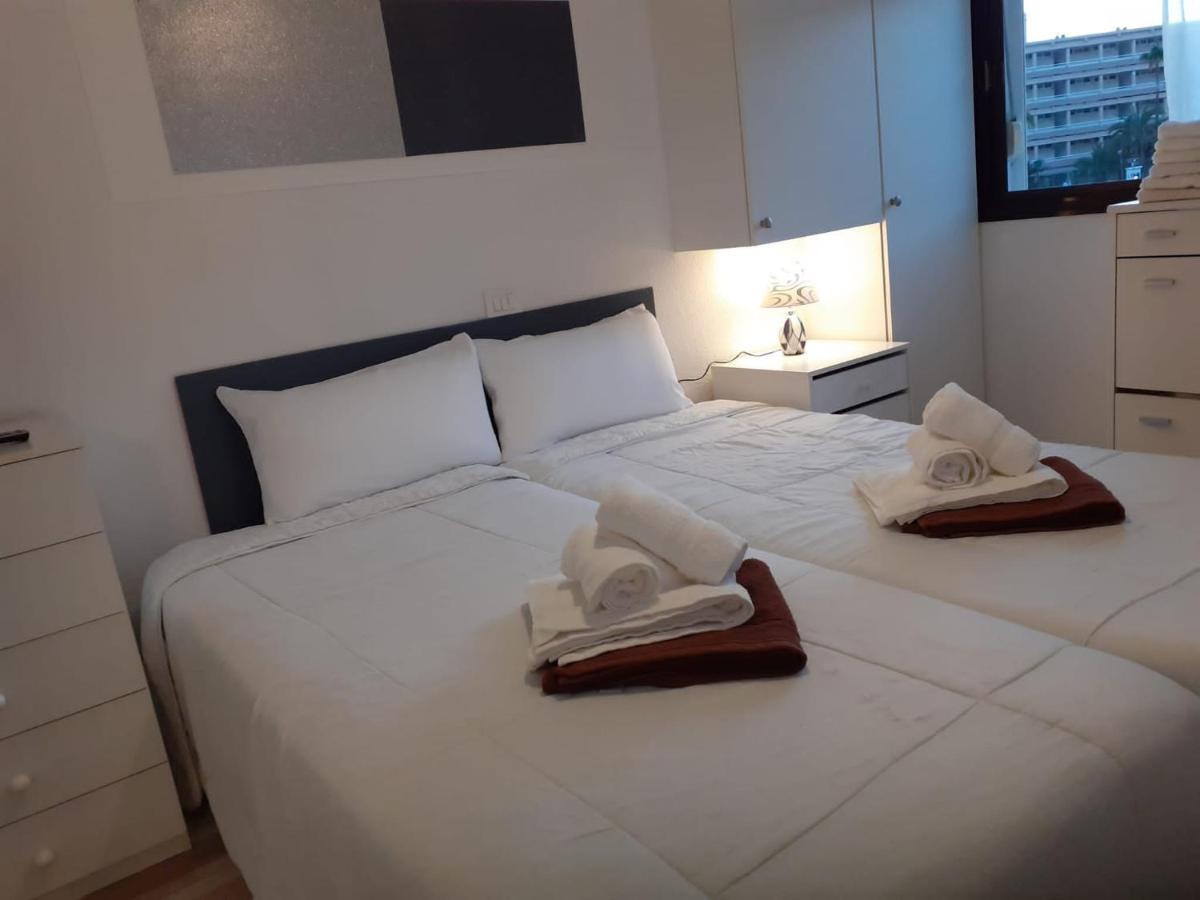 Apartamentos Iguazu - Yumbo Плайя-дель-Інглес Екстер'єр фото